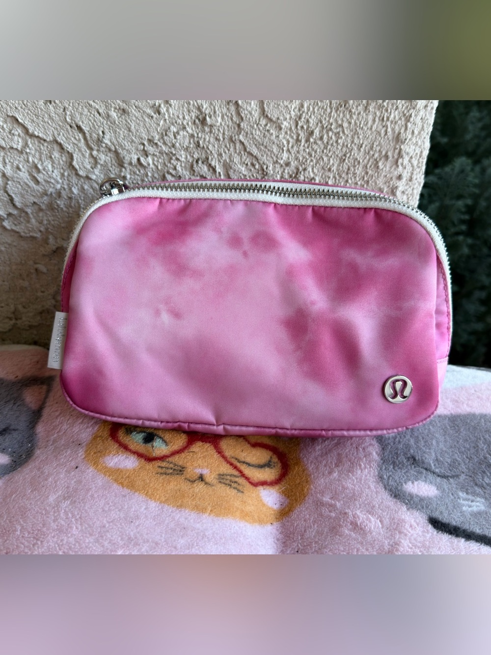 Lululemon Pink Ombre Zip Pouch